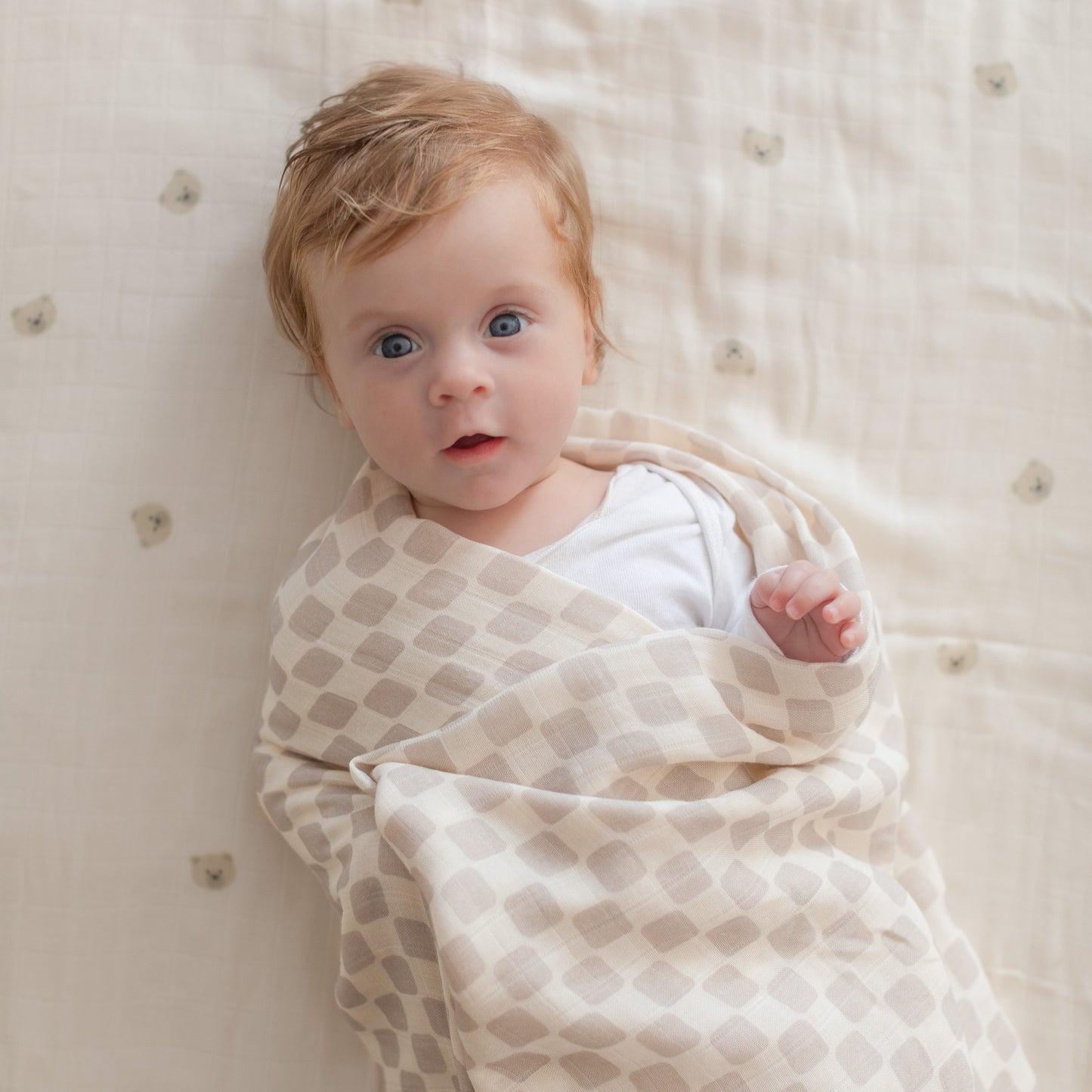 Muslin Swaddle Blankets (Checkered Tan & Bears)