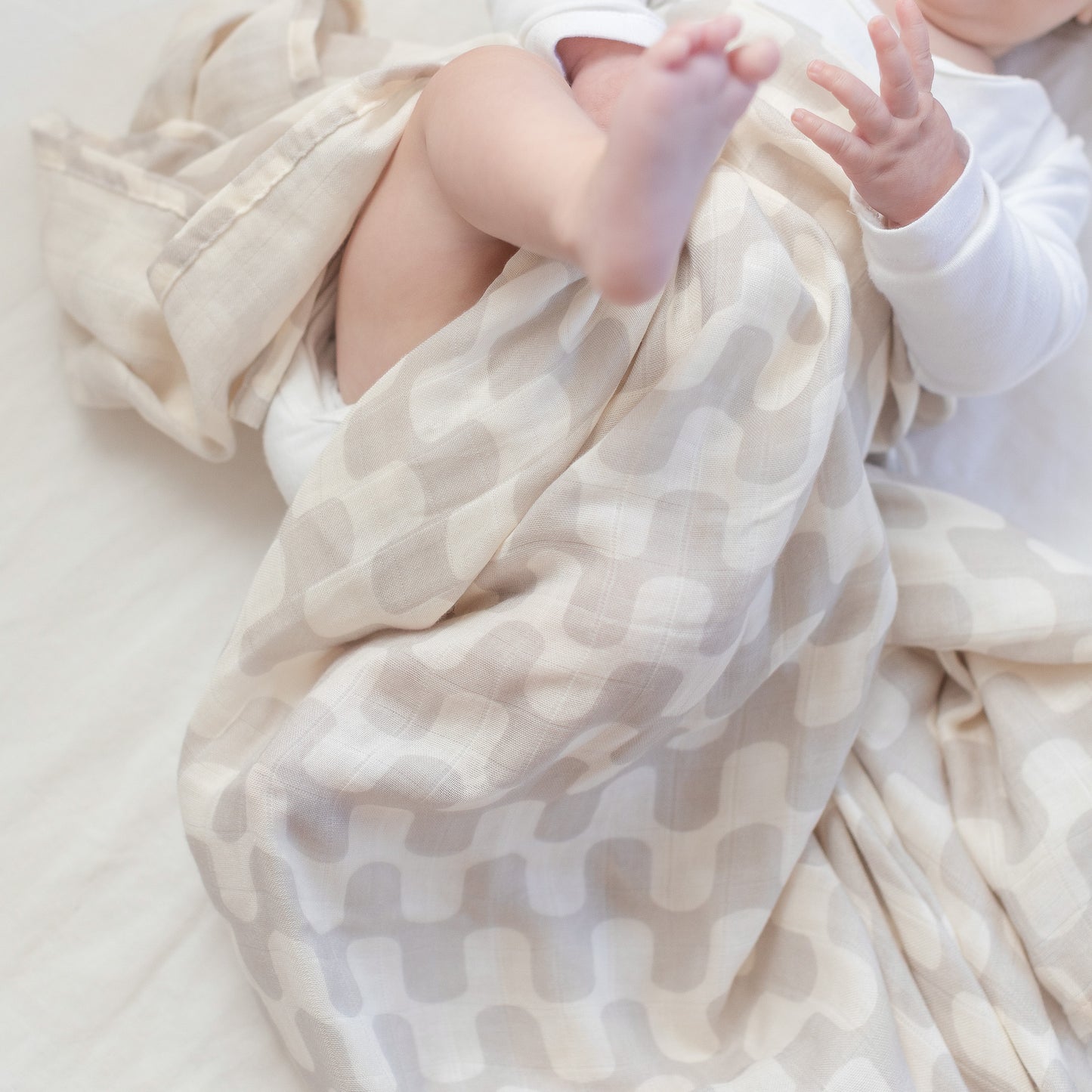 Muslin Swaddle Blankets (Tan Waves & Pure Beige)